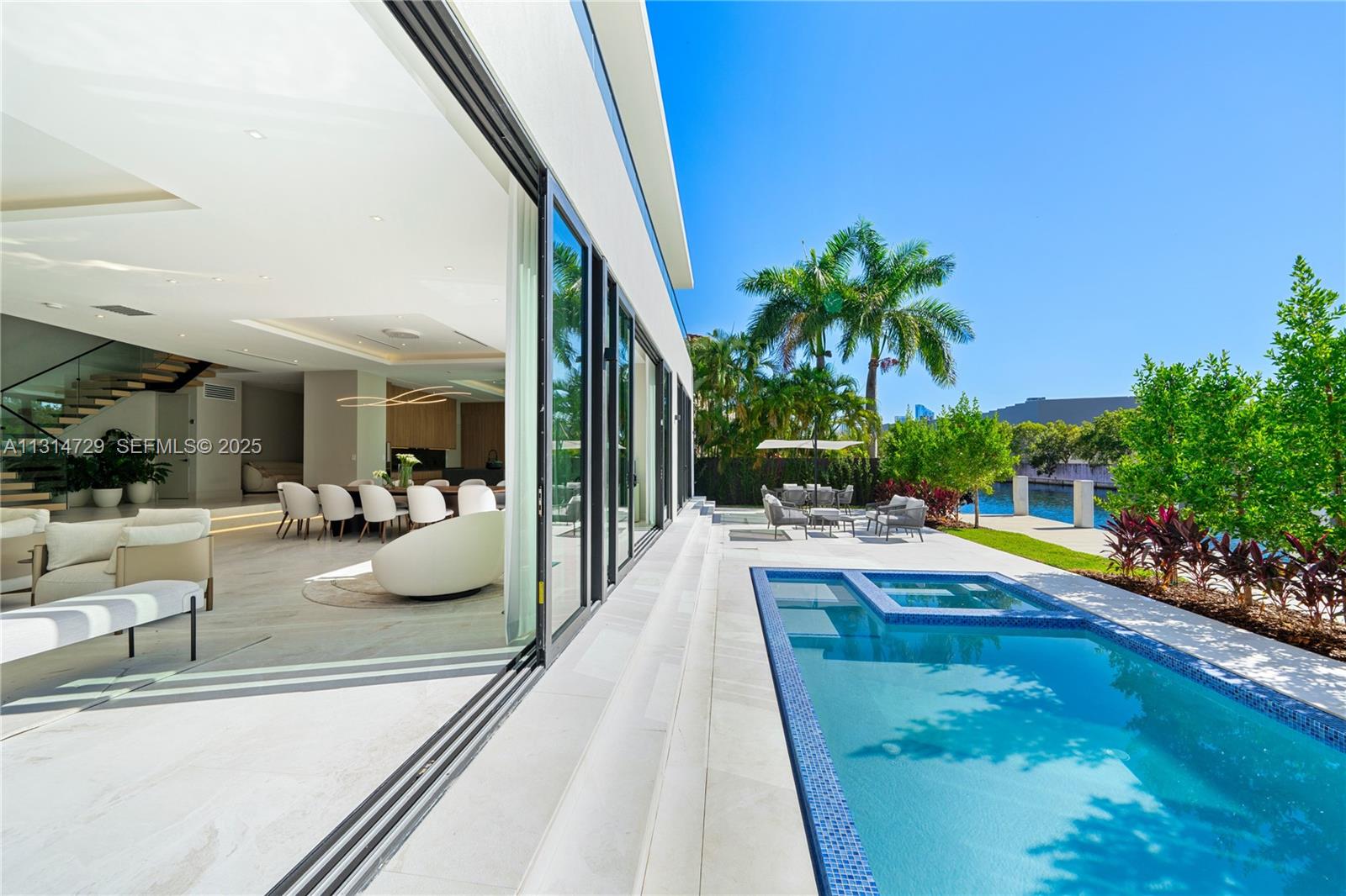 Homes for sale in North Miami Beach, FL | 2950 Ne 164th St, North Miami Beach, FL 33160 | MLS# A11314729