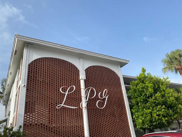 2050 Ne 39th Street Ne Unit# N202 Lighthouse Point FL 33064 | R1085685