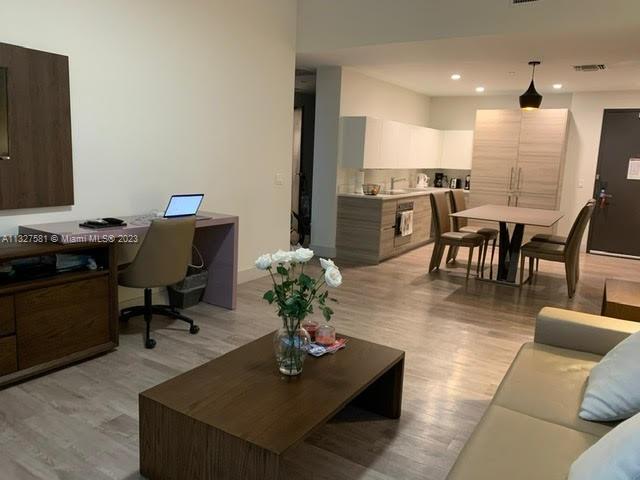 Costa Hollywood Condo