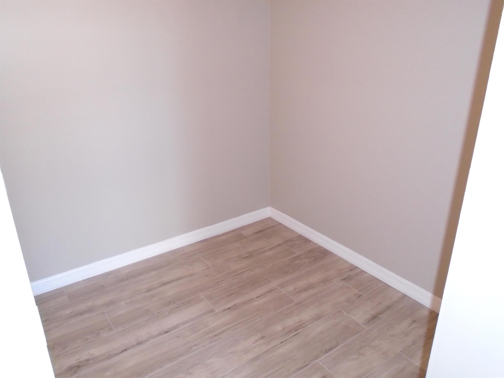 Homes for sale in Vero Beach, FL | 2405 3rd Av Avenue Se, Vero Beach, FL 32962 | MLS# R10864512