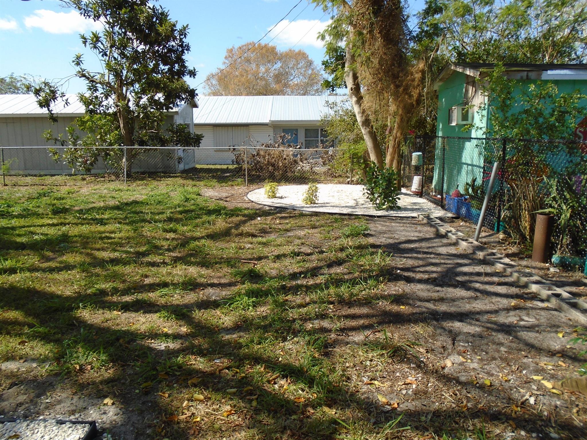 Homes for sale in Vero Beach, FL | 2405 3Rd Av Avenue Se, Vero Beach, FL 32962 | MLS# R10864512