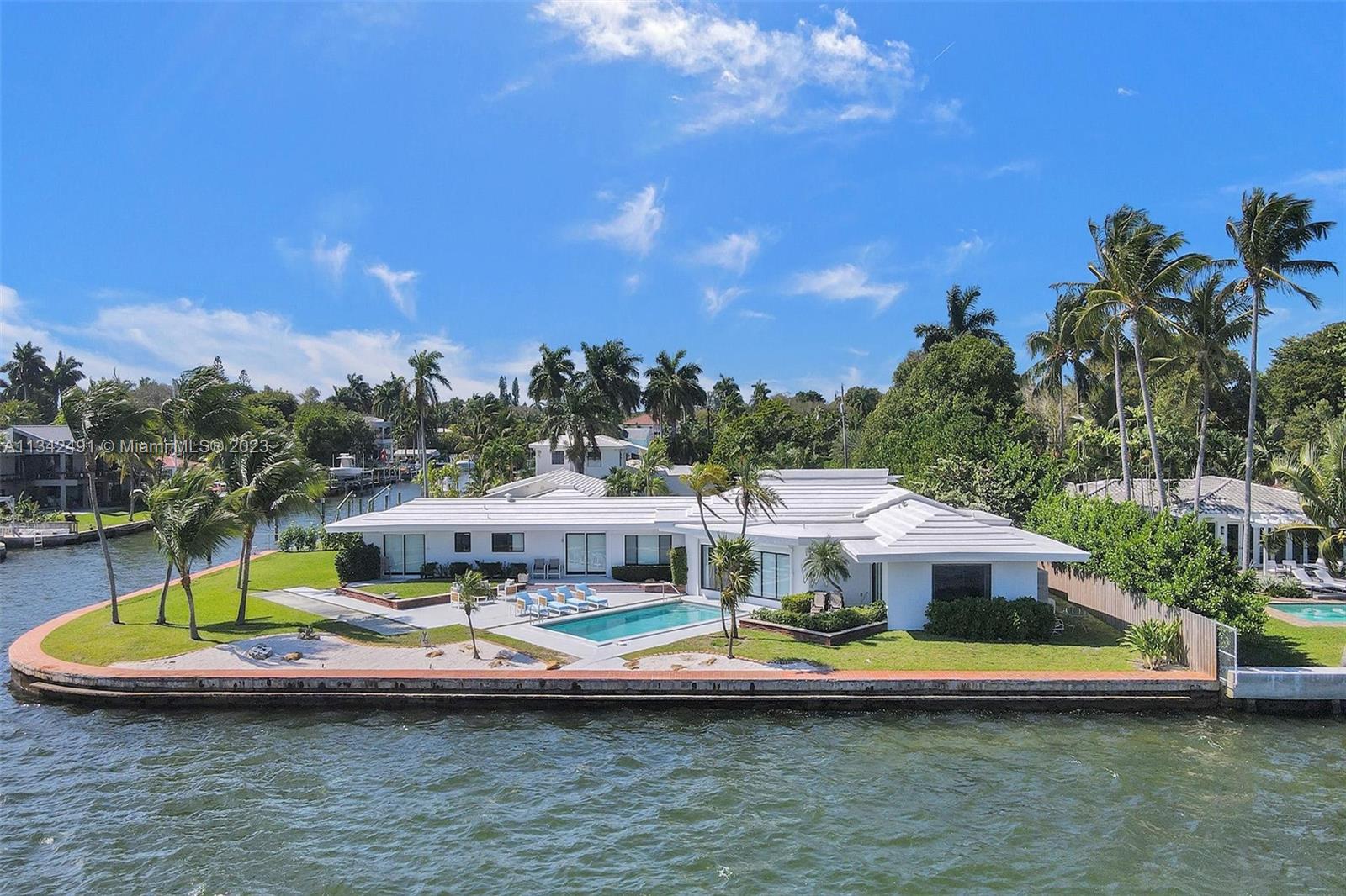9101 N Bayshore Dr, Miami FL 33138