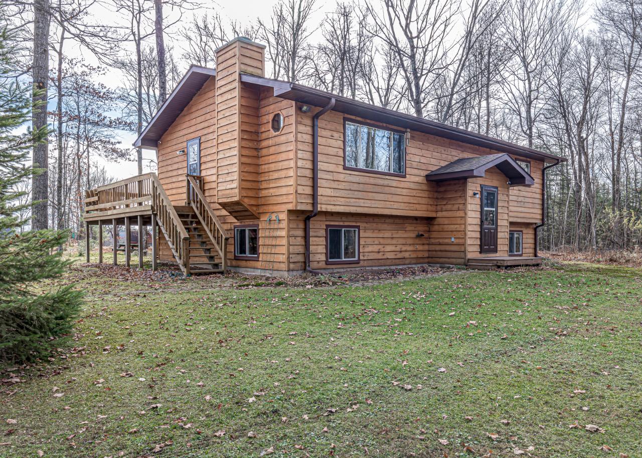 Little Arbor Vitae Property 10180 Upper Rd Photo 1