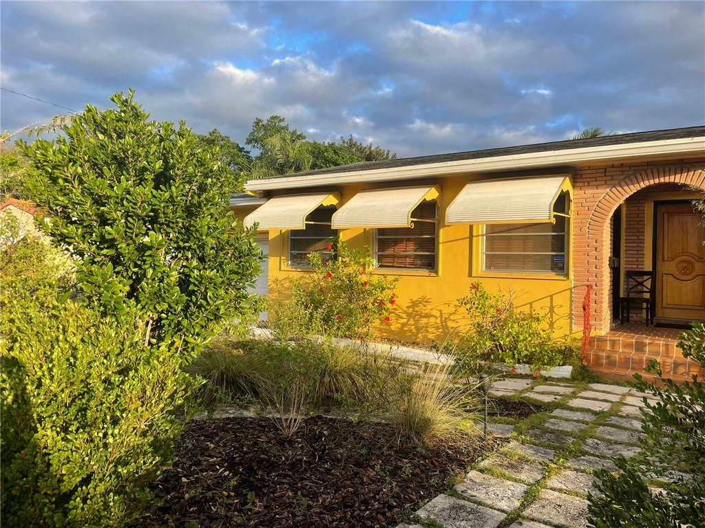 2703 Fillmore St Hollywood FL 33020 | F10368796