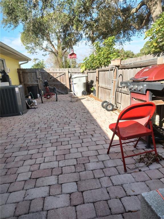 Homes for sale in Vero Beach, FL | 7560 58Th Court, Vero Beach, FL 32967 | MLS# R10875754