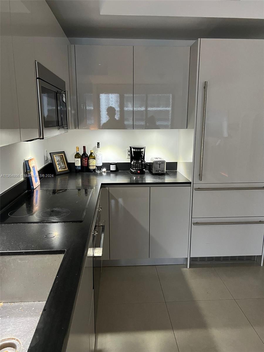 1010 Brickell Condo