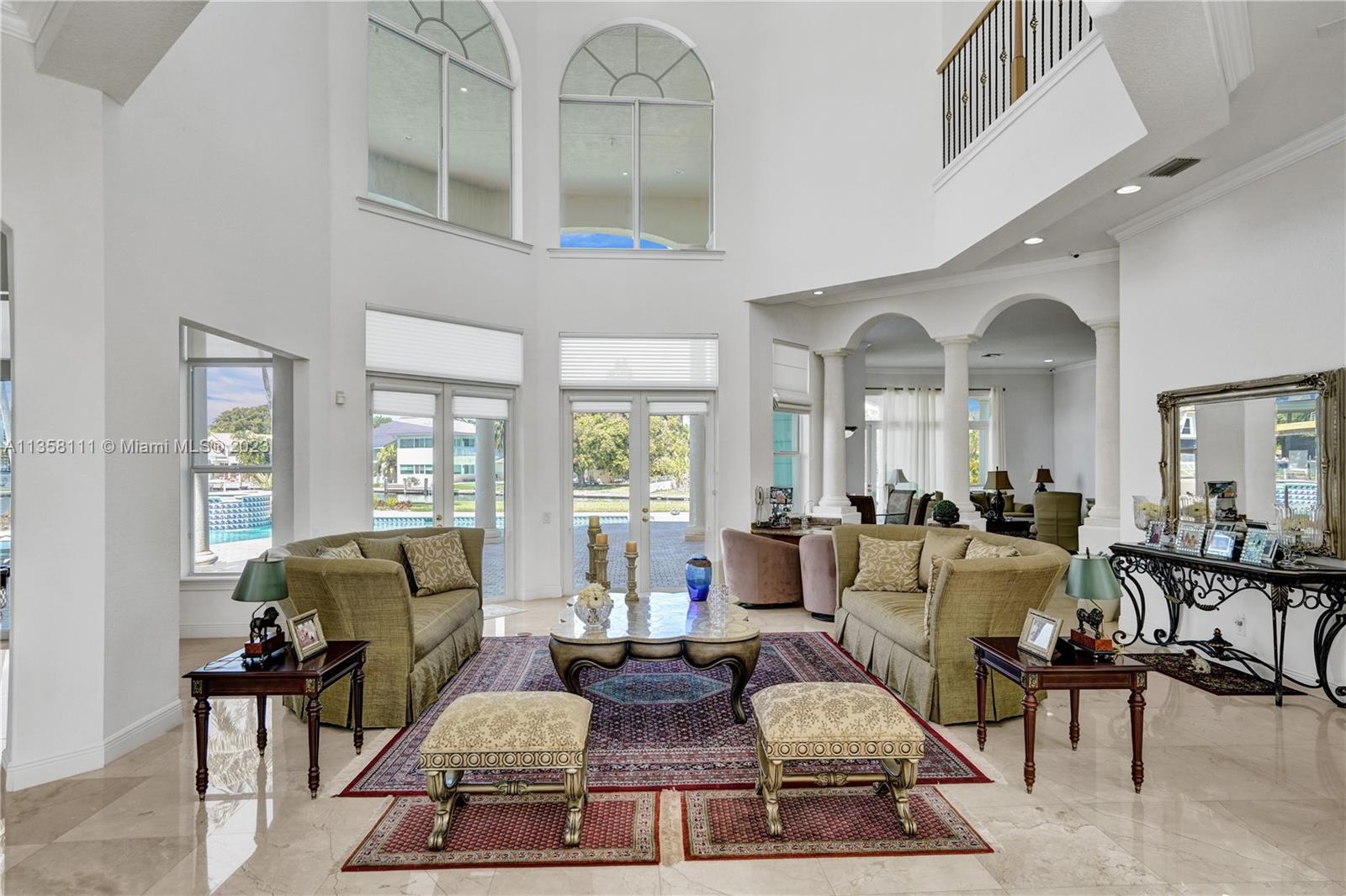 1130 Harbor Ct, Hollywood FL 33019