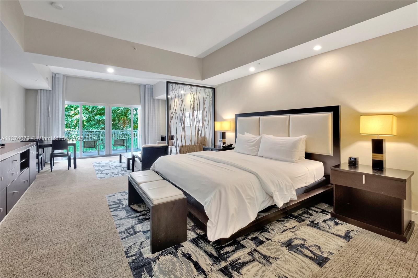 5300-nw-87th-ave-606-doral-fl-33178/hzid_a7640873