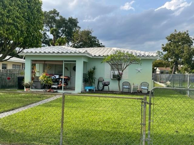 2539 Wilson St Hollywood FL 33020 | F10377225