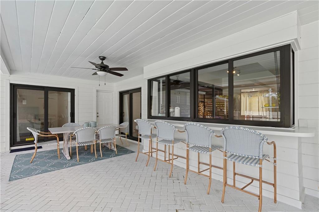 pass-thru windows in the kitchen