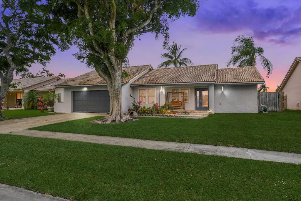 21240 Hazelwood Lane Boca Raton FL 33428 | R10887622