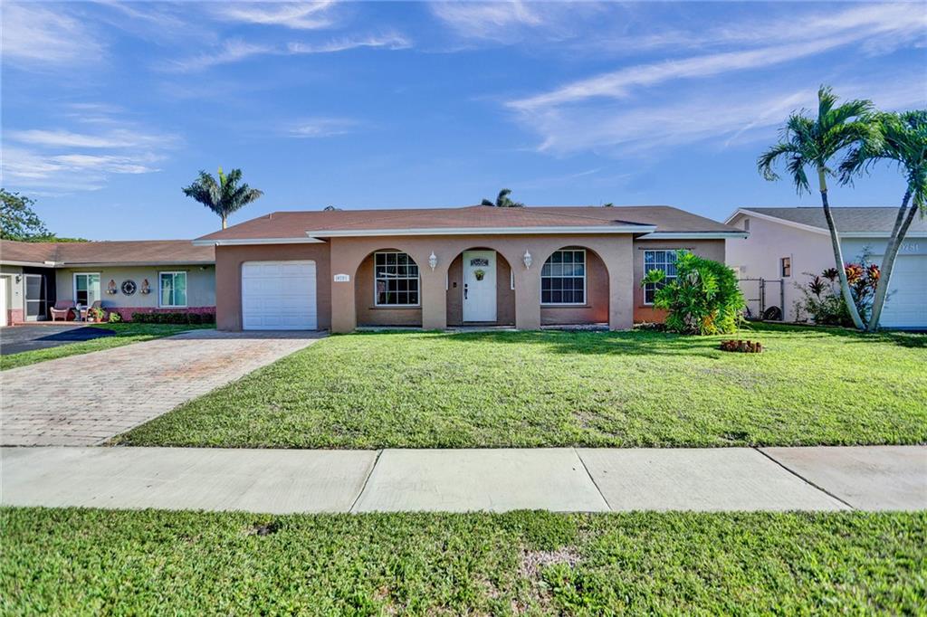 10791 21st St Sunrise FL 33322 | F10379771