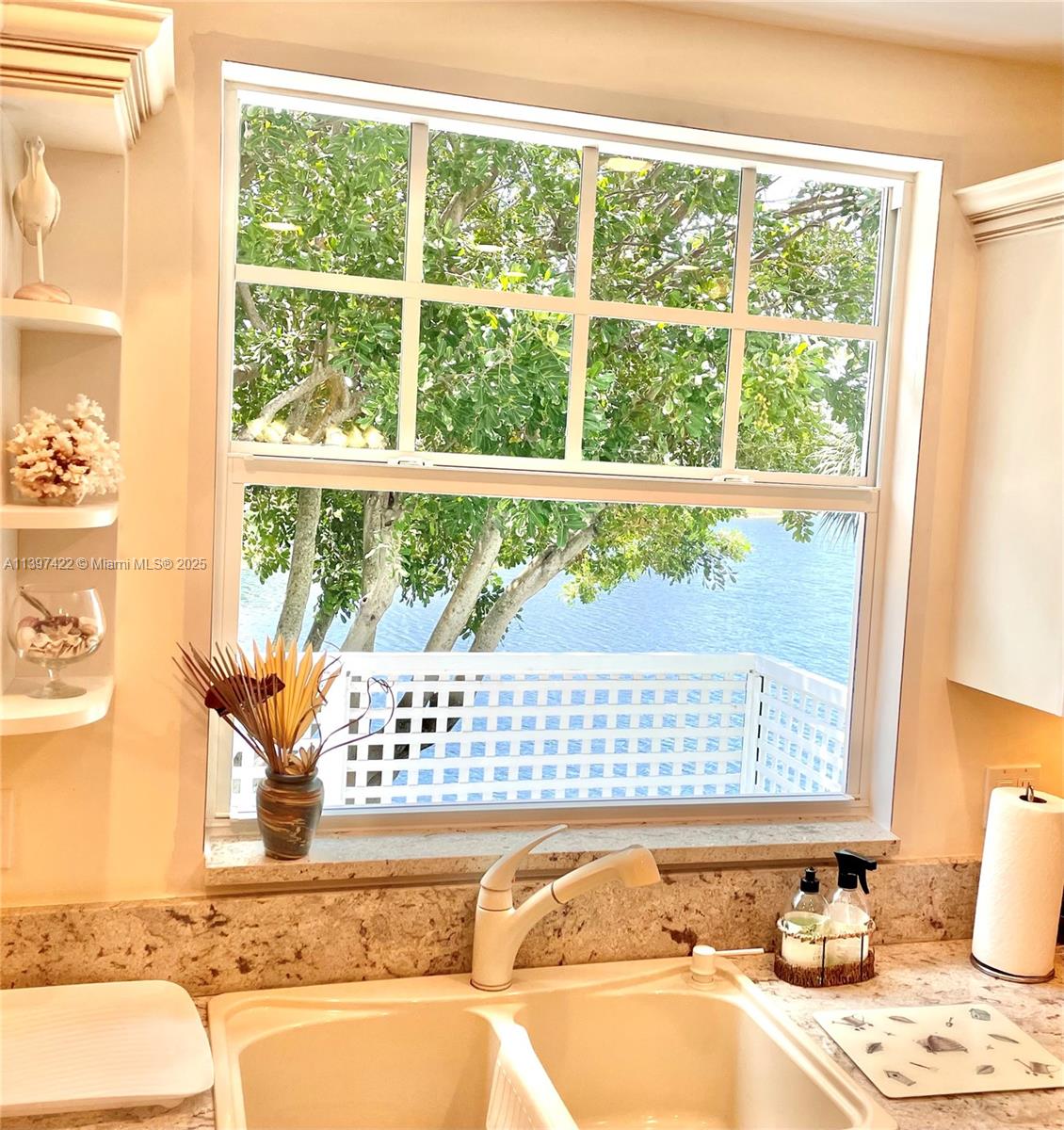 Well-appointed guest bedroom at 905 Mainsail Circle - Condo in Jupiter