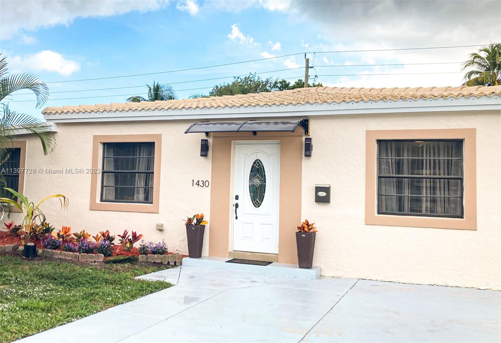 Homes for sale in Hollywood, FL | 1430 Funston St, Hollywood, FL 33020 | MLS# A11397728