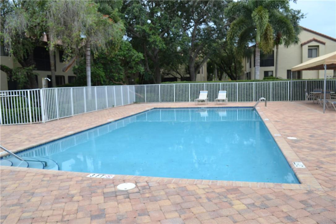 ARE YOU UP TO LAPS OR JUST HANG OUT AND TALK TO YOUR FRIENDS.