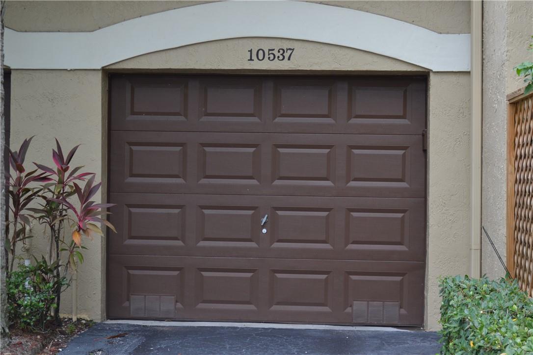 NOTICE THE LANDSCAPING - JUST THE RIGHT TOUCH.