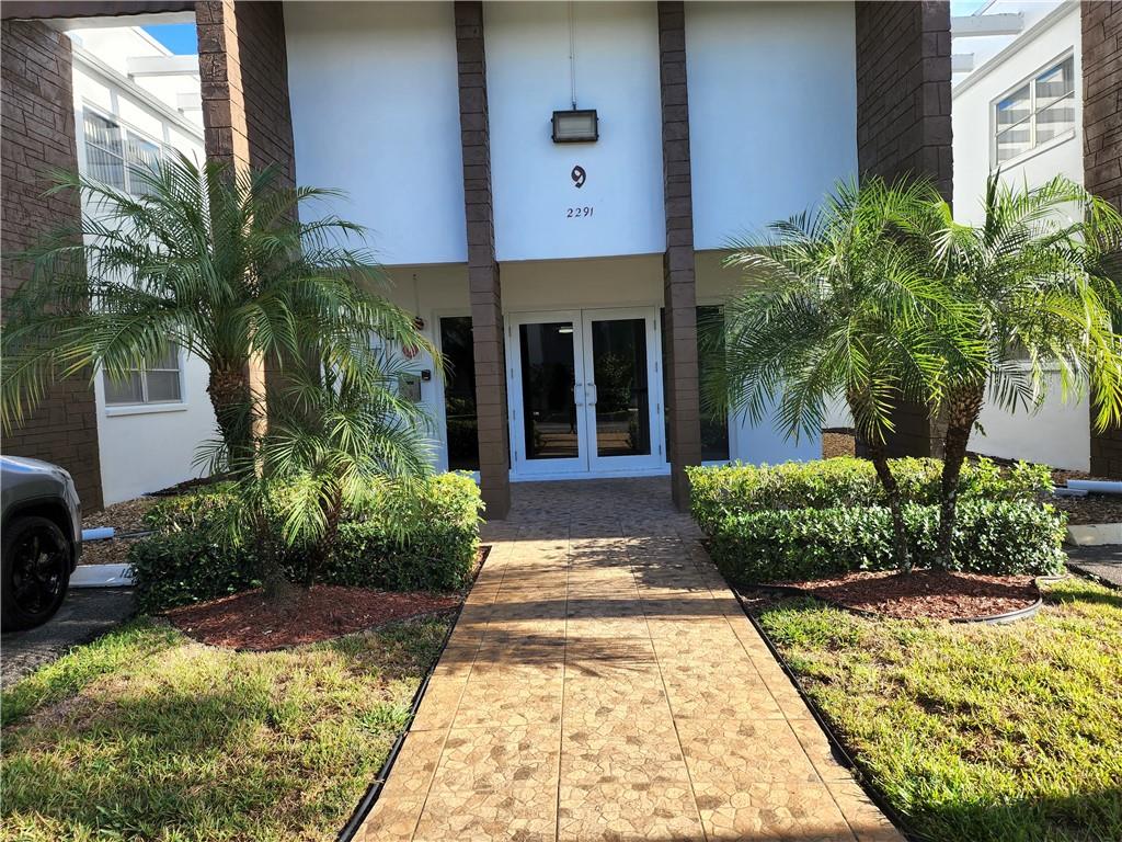 Homes for sale in Lauderhill, FL | 2271 Nw 48th Ter #115, Lauderhill, FL 33313 | MLS# F10384886