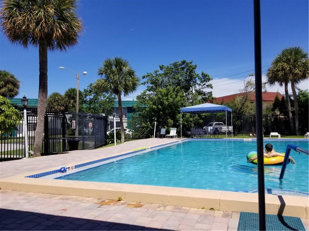 Homes for sale in Lauderhill, FL | 2271 Nw 48Th Ter #115, Lauderhill, FL 33313 | MLS# F10384886