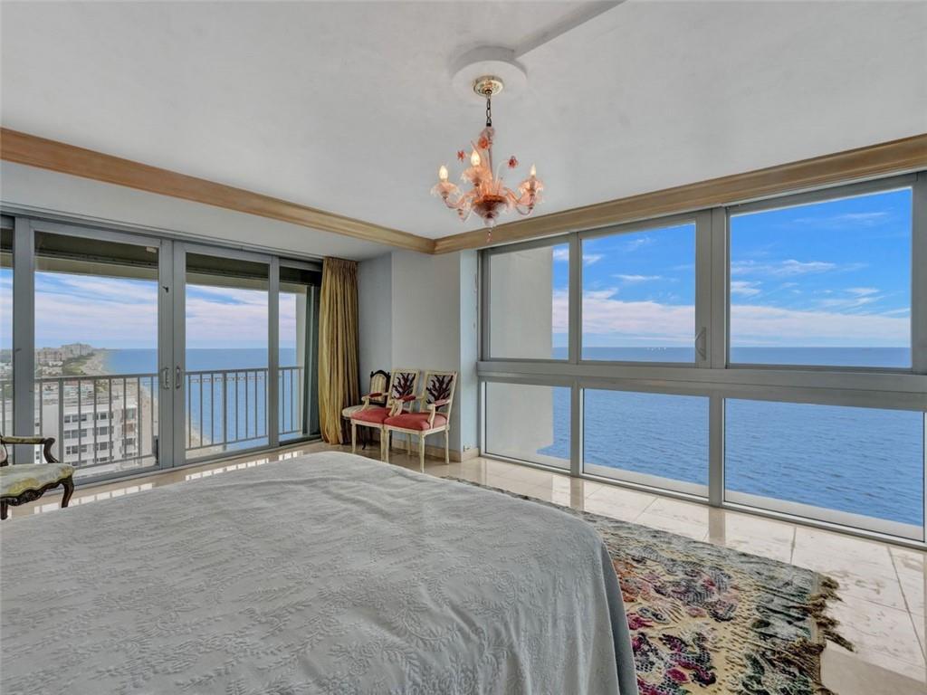 Original Design w private terrace off the North side  can be restored.