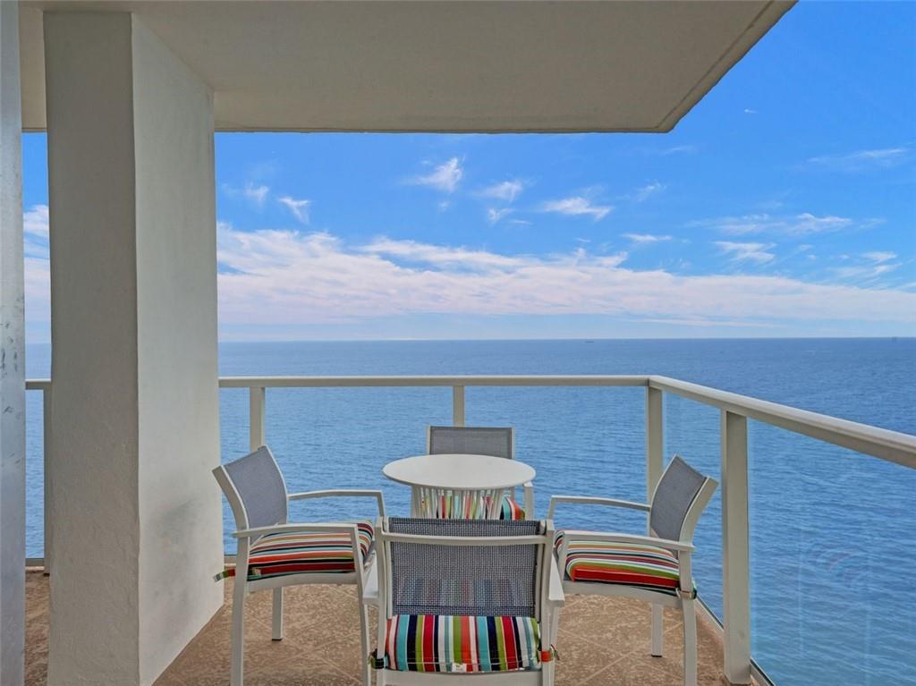 End Unit - Wrap Around