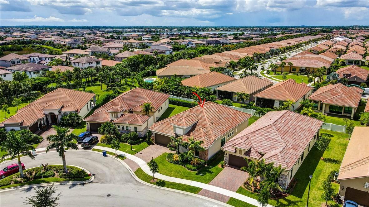 Aerial view of 11752 Cantal Cir S, located on a premium cul-de-sac like lot.