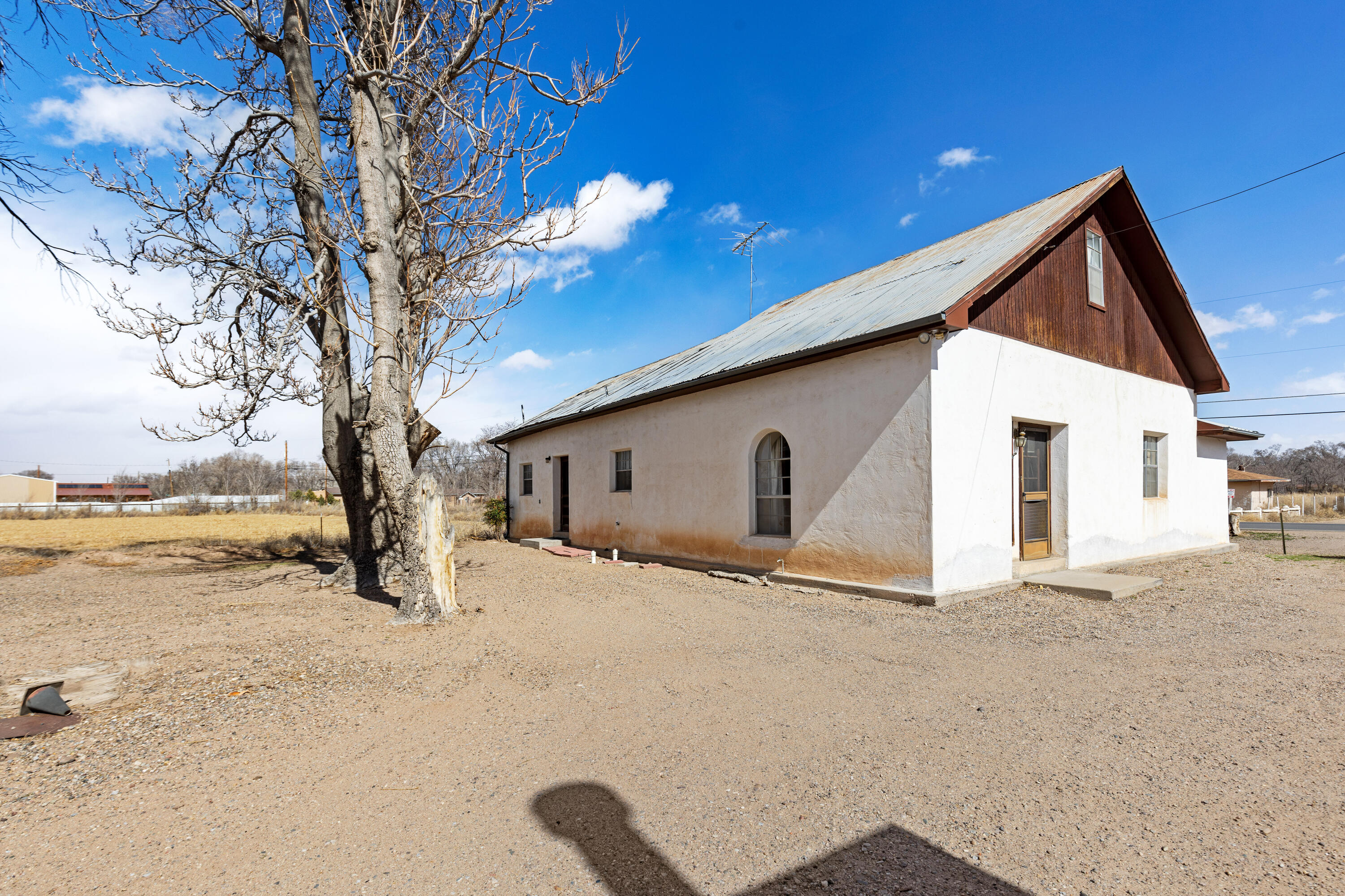 Homes for sale in Belen, NM | 919 Gabaldon Rd, Belen, NM 87002 | MLS# 1037539