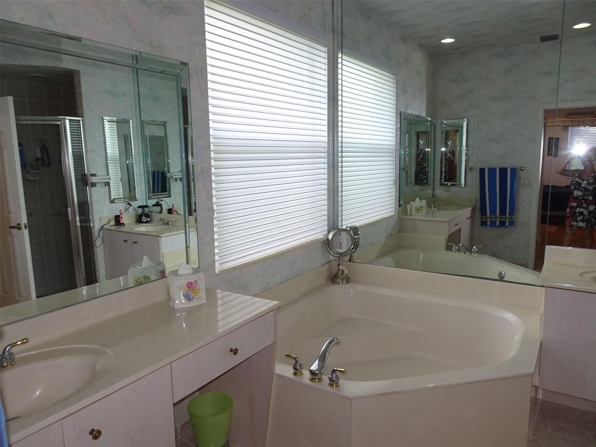 MASTER BATHROOM HIS AND HERS SINKS