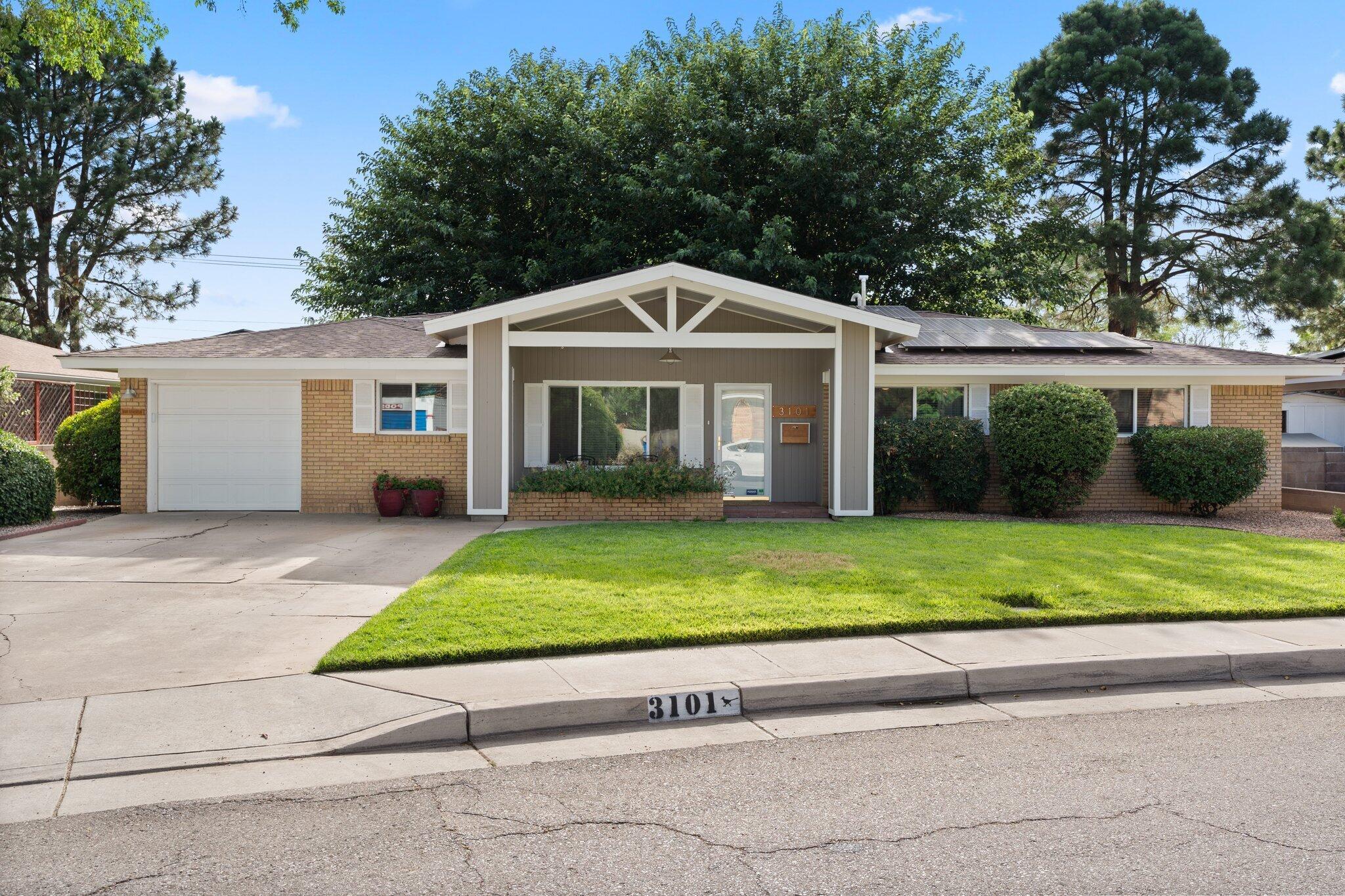 Homes for sale in Albuquerque, NM | 3101 Vermont St Ne, Albuquerque, NM 87110 | MLS# 1037950