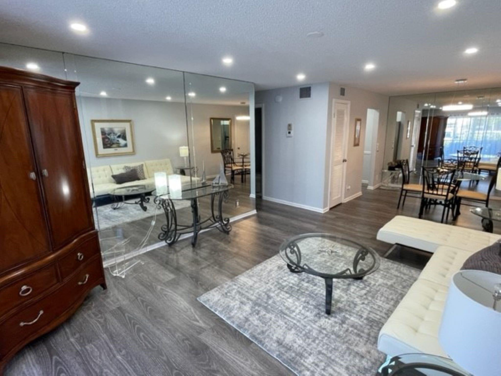 6393 Bay Club Dr Unit# 1 Fort Lauderdale FL 33308 | F10391589