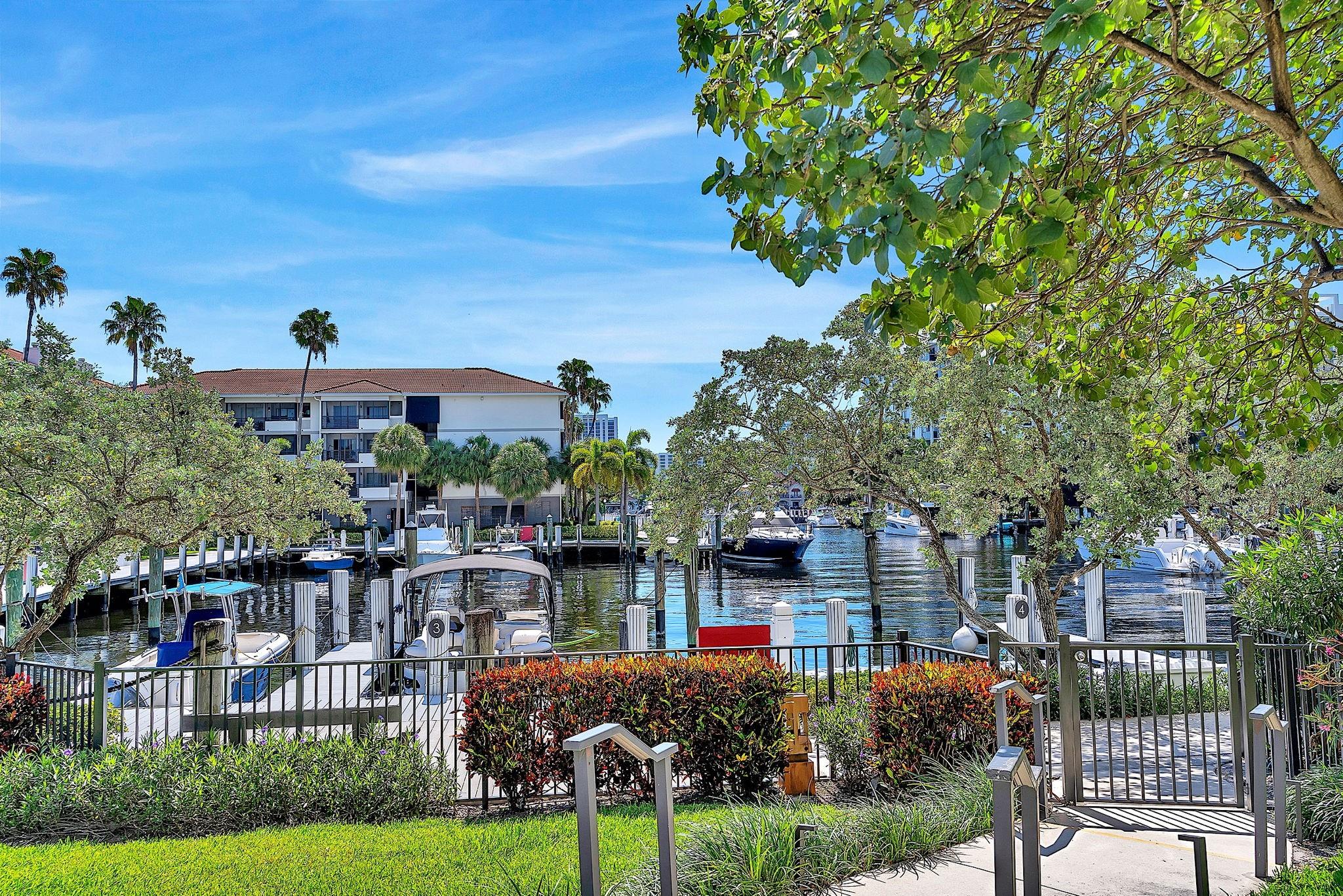 3200 Port Royale Dr Unit# 904 Fort Lauderdale FL 33308 | F10392921