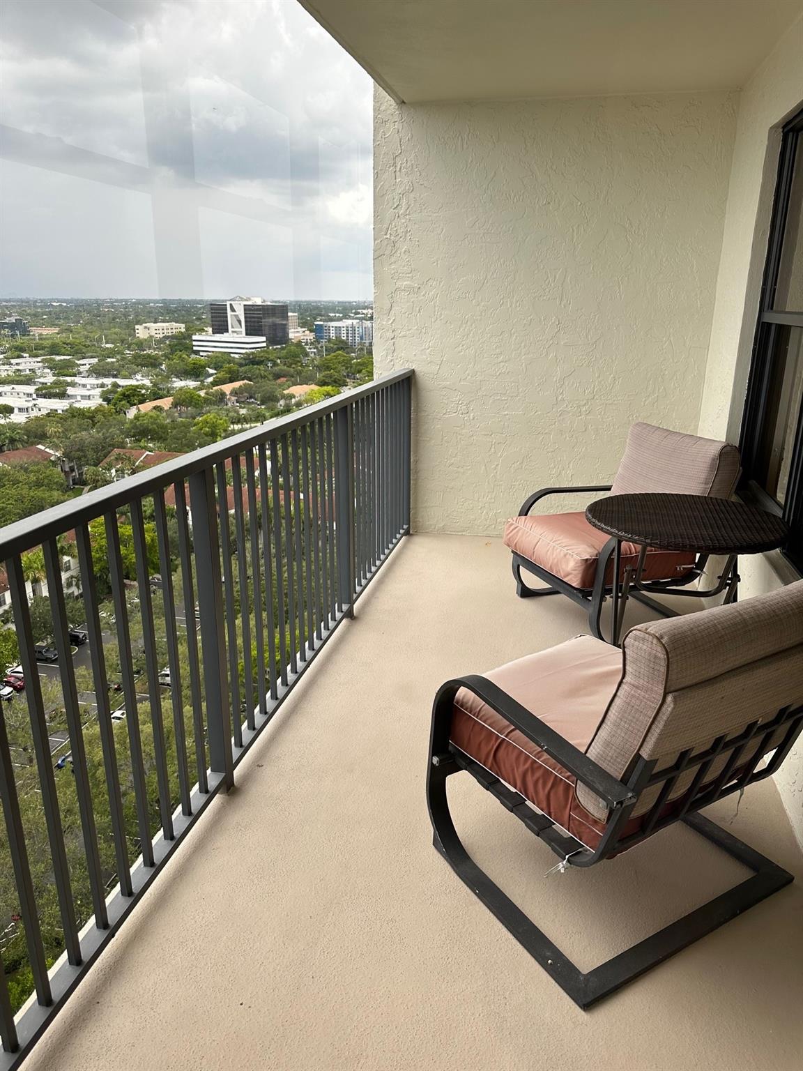 3200 N Port Royale Drive Unit# 2004 Fort Lauderdale FL 33308 | F103934