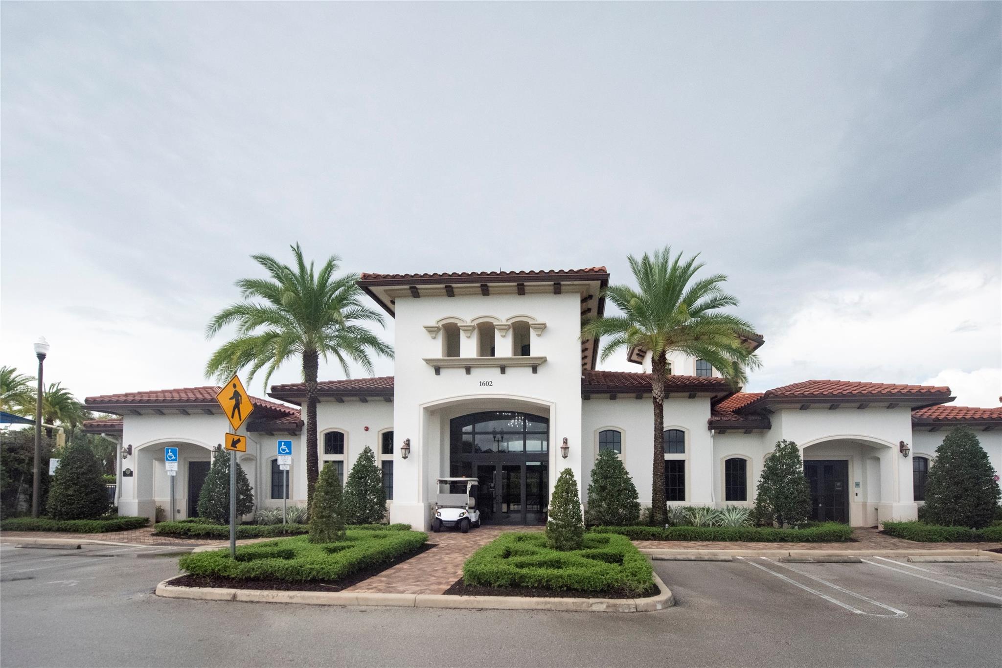 YOUR COMMUNITY CLUBHOUSE AWAITS WITH A HUGE POOL AND EXCERSIZE FACILITY!