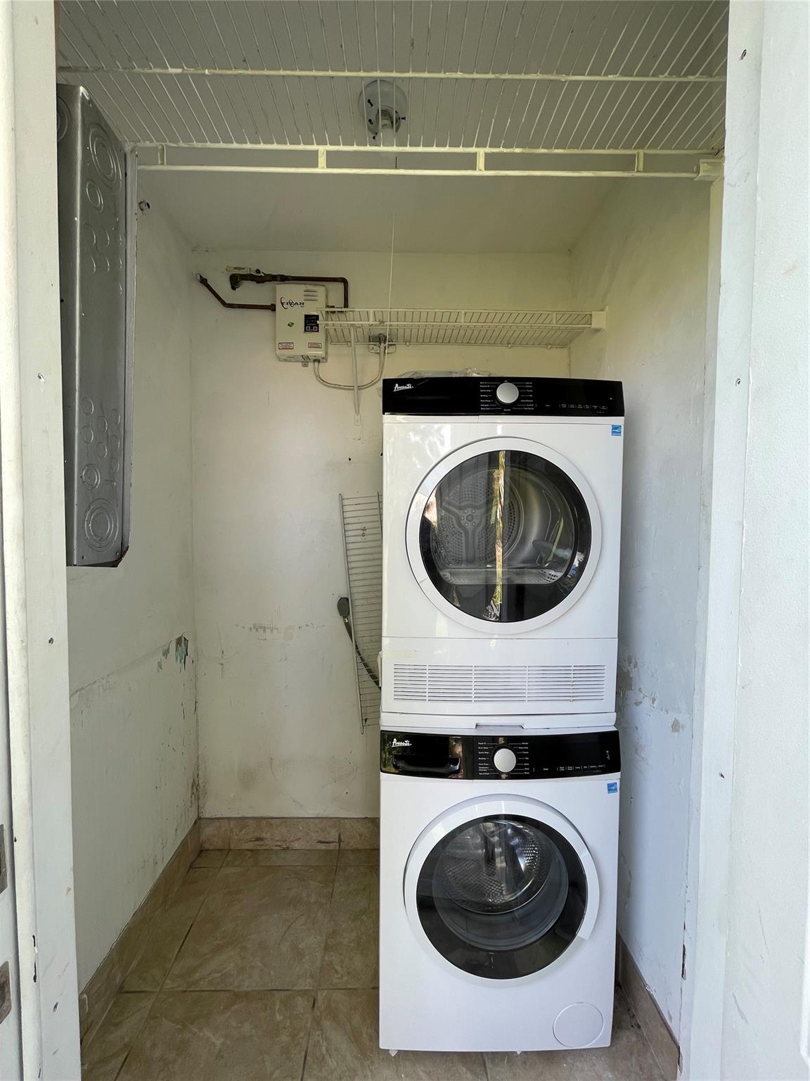 4284 1st Ter Deerfield Beach FL 33064 | F10396826