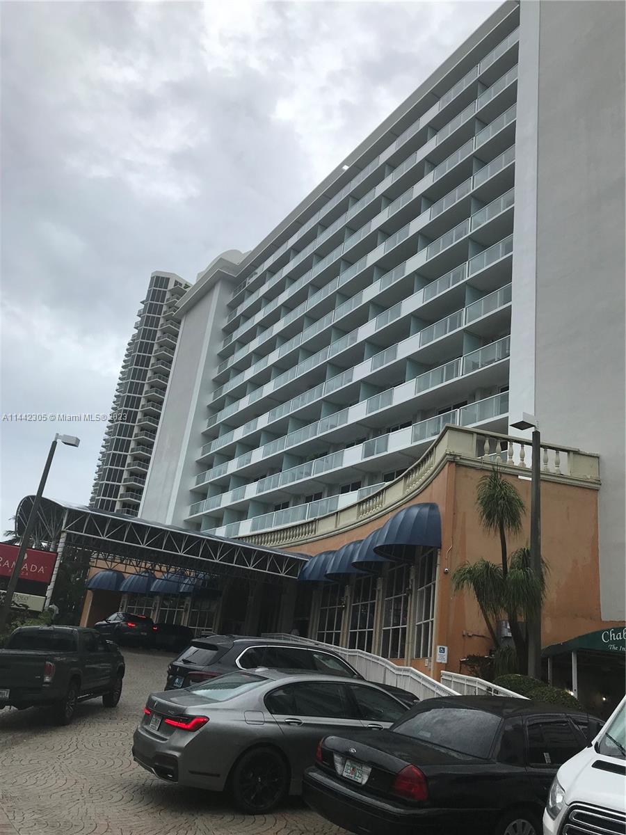 The Aventura Beach Club C