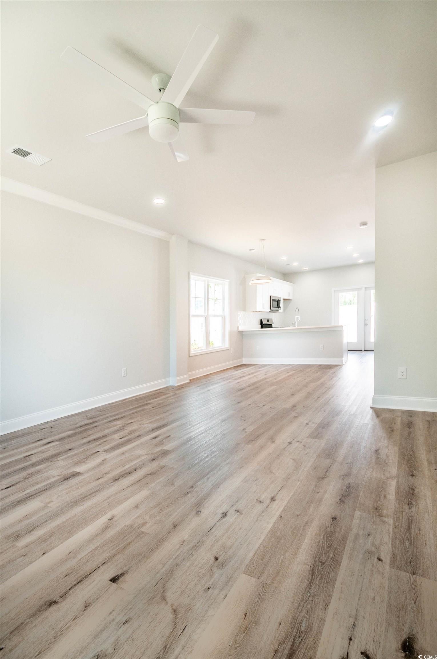 Homes for sale in Myrtle Beach, SC | 821 Rebecca Ln #6A, Myrtle Beach, SC 29577 | MLS# 2317391