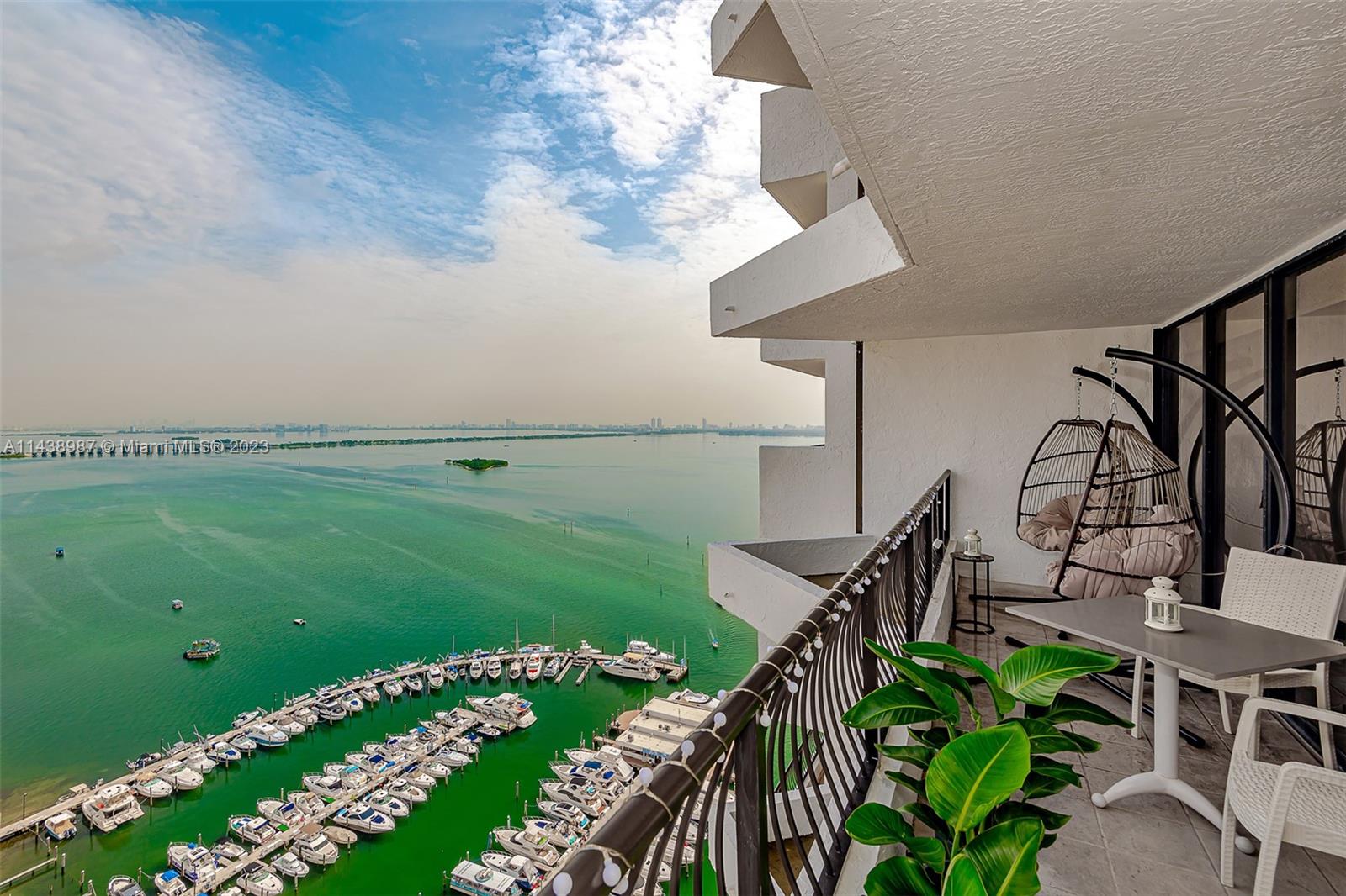Venetia Condo