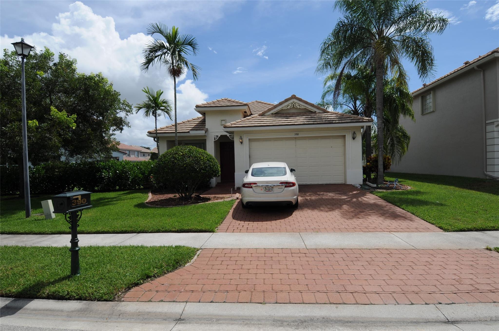 390 Belle Grove Ln Royal Palm Beach FL 33411 | F10397595
