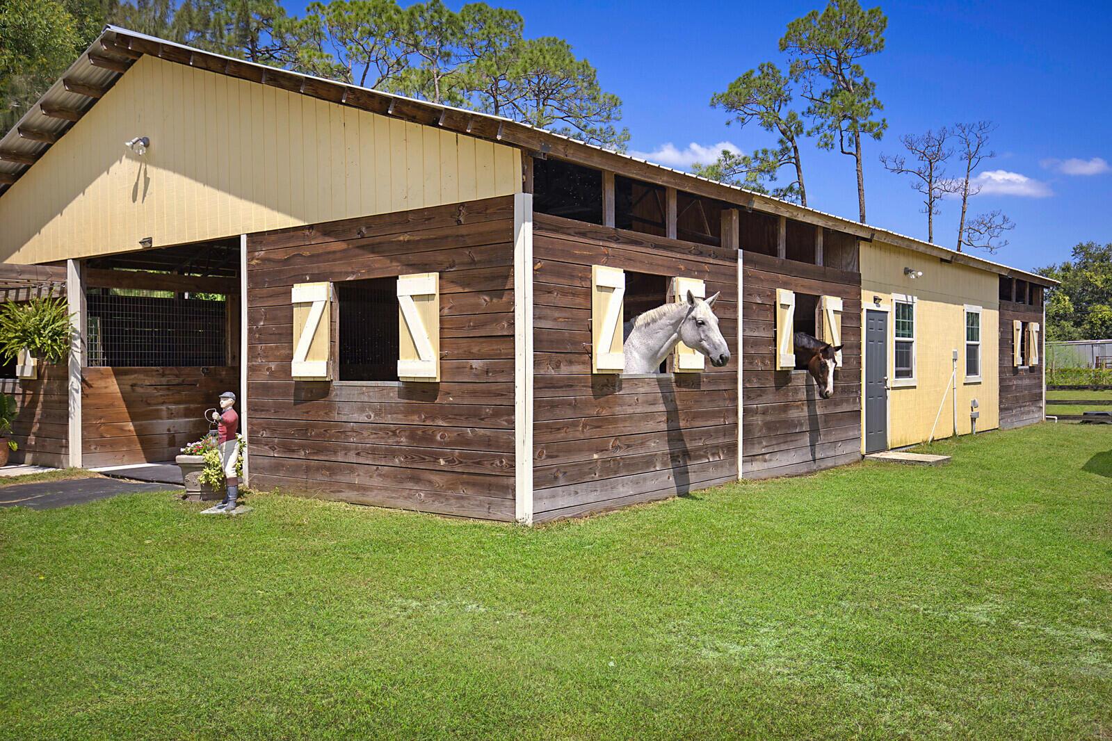 1615 E Road Loxahatchee Groves FL 33470 | R10918366