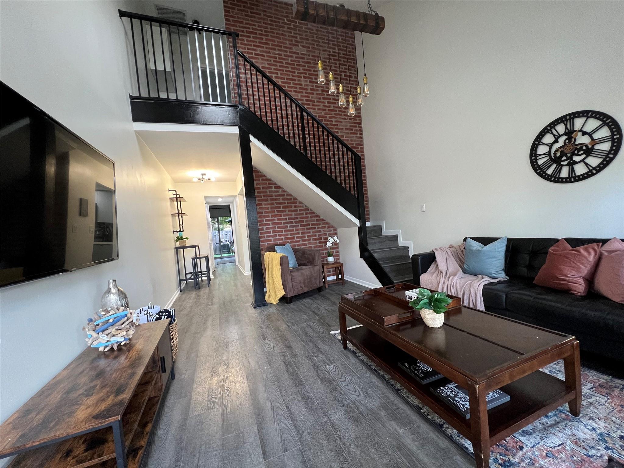 410 11th Ct Fort Lauderdale FL 33316 | F10399594