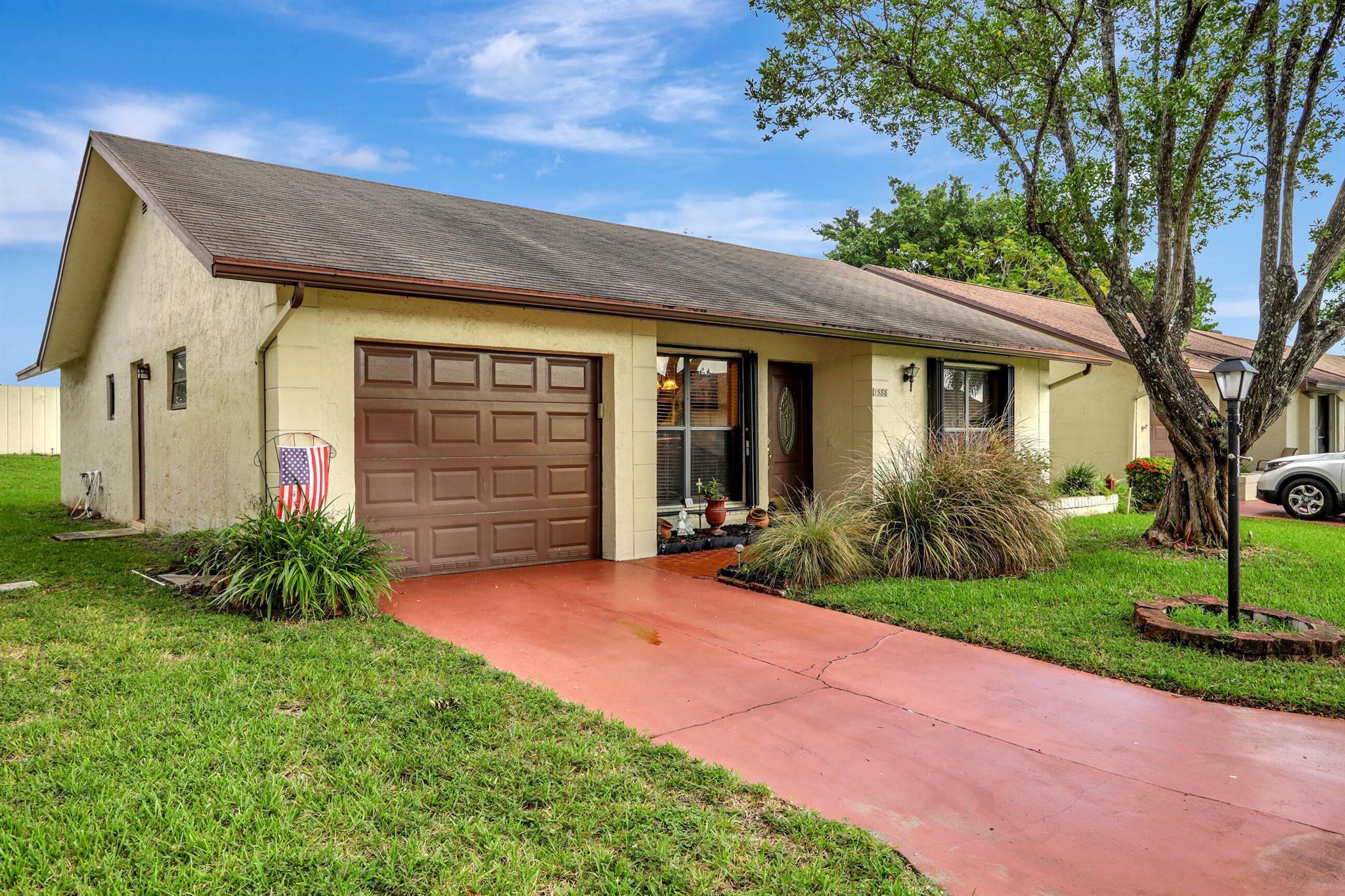 1588 Sw 19 Avenue Deerfield Beach FL 33442 | R10919112