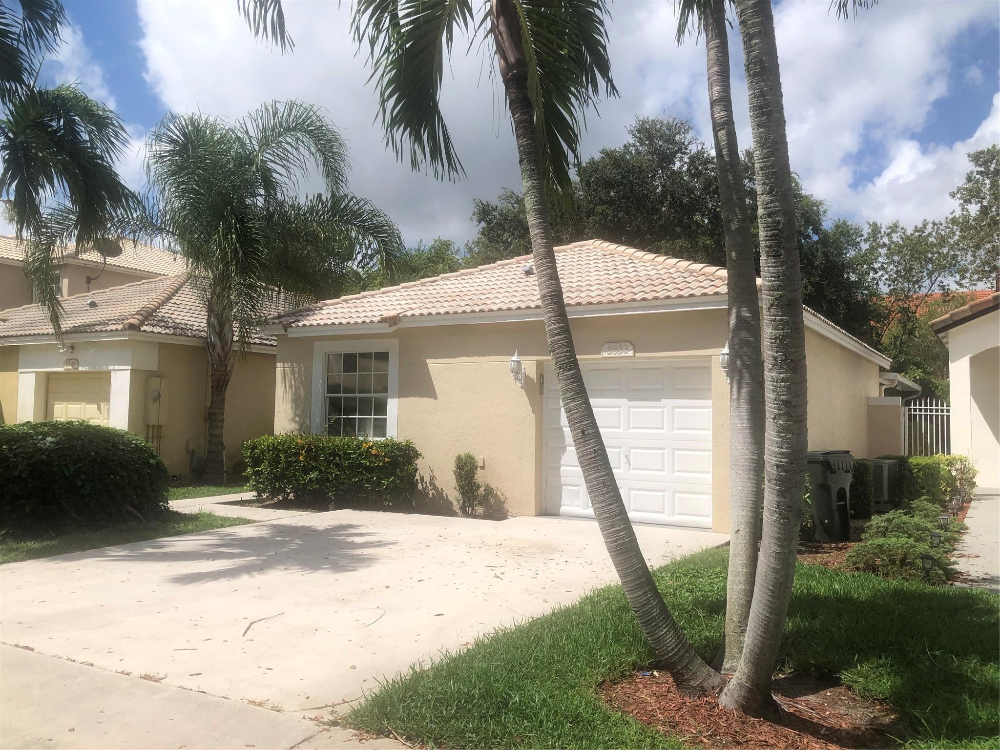 5853 Eagle Cay Ln Coconut Creek FL 33073 | F10401224