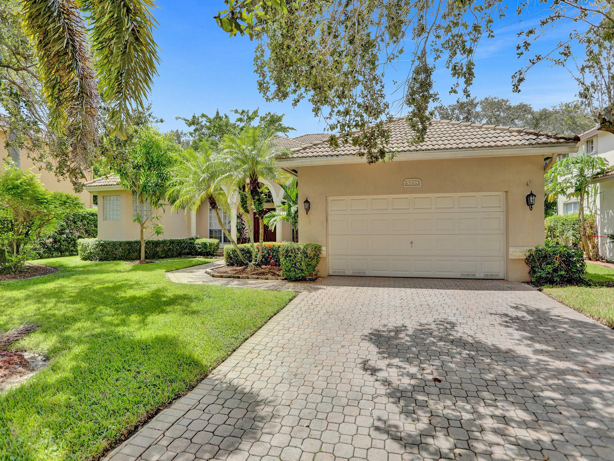 5038 Nw 57th Way Coral Springs FL 33067 | F10401395