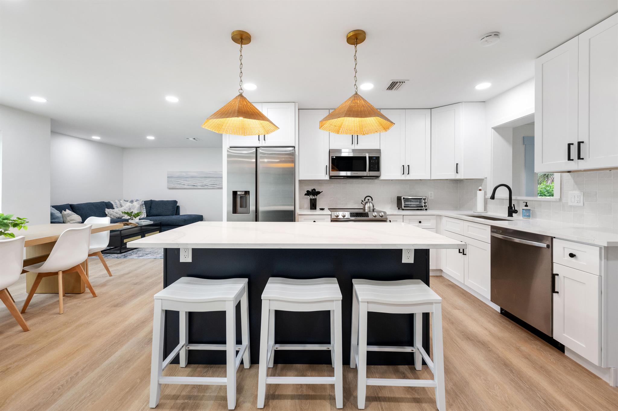 330 Azalea Street Palm Beach Gardens FL 33410 | R10922369