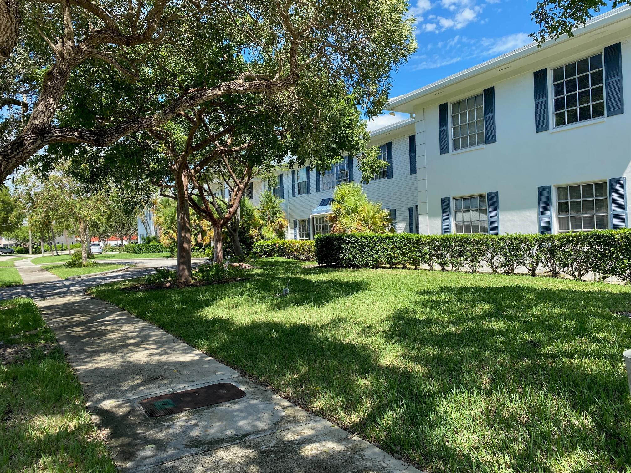 2151 Ne 68th Street Unit# 209 Fort Lauderdale FL 33308 | R10923929