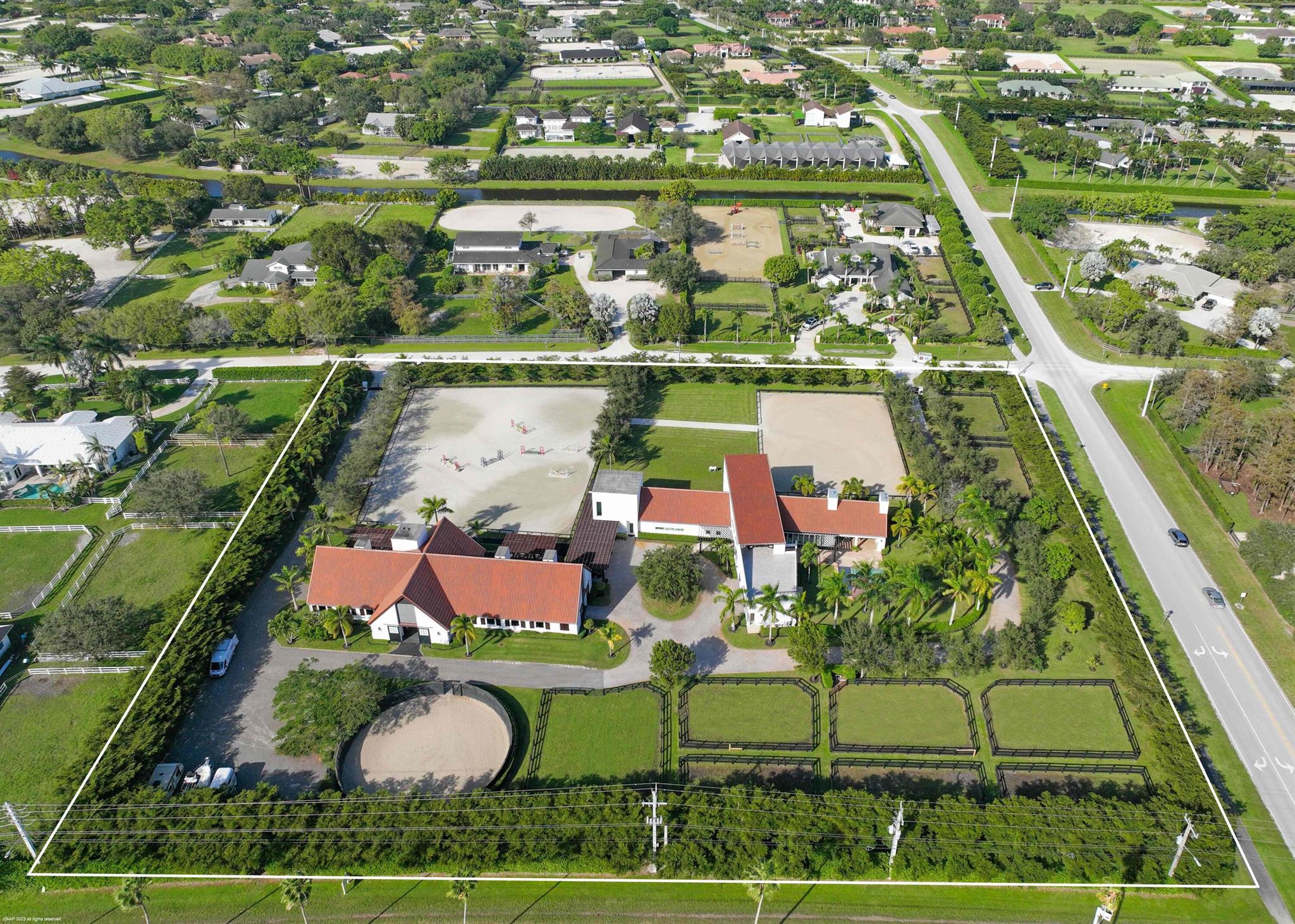 Homes for sale in Wellington, FL | 14484 Belmont Trace, Wellington, FL 33414 | MLS# R10925276