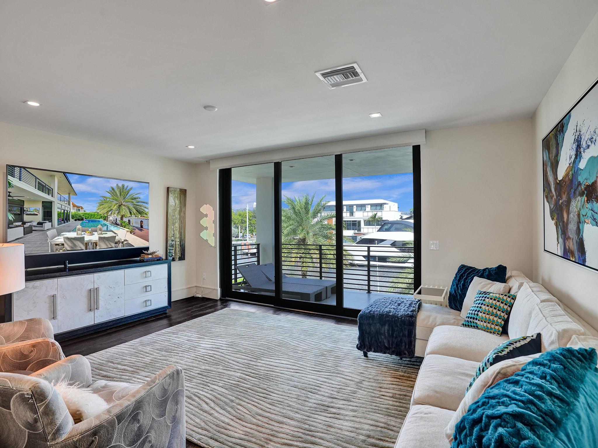 Or loft with terrific views!