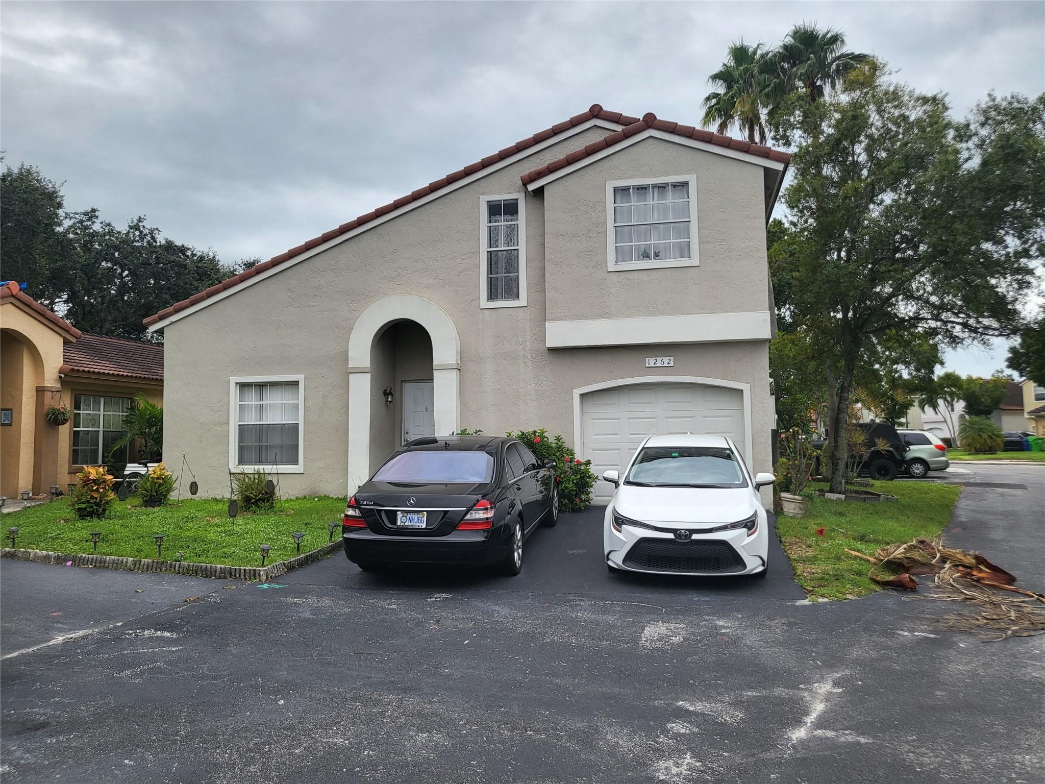 1262 Nw 126th Ave Sunrise FL 33323 | F10404015