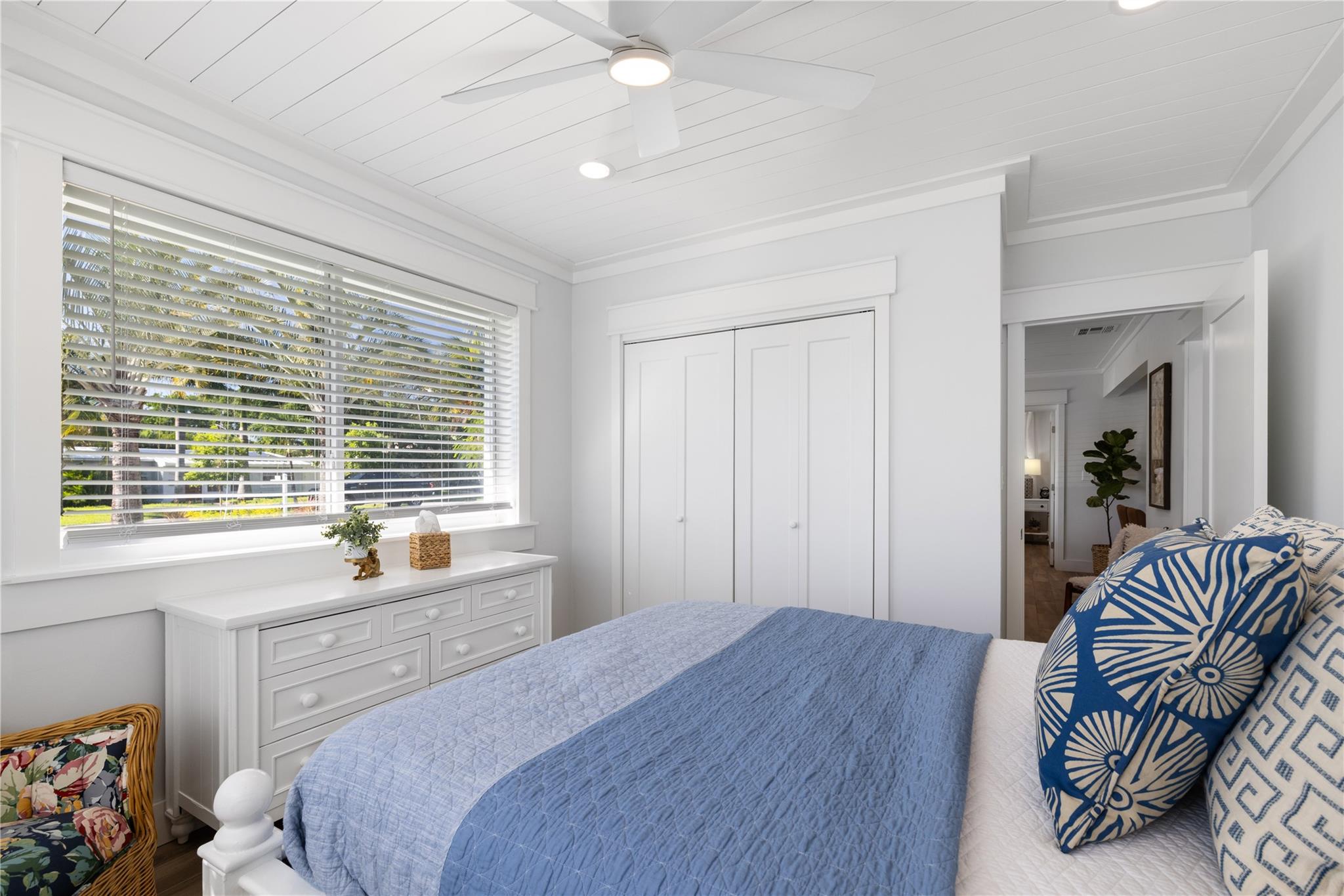 Large guest bedroom with the perfect coastal finishes!