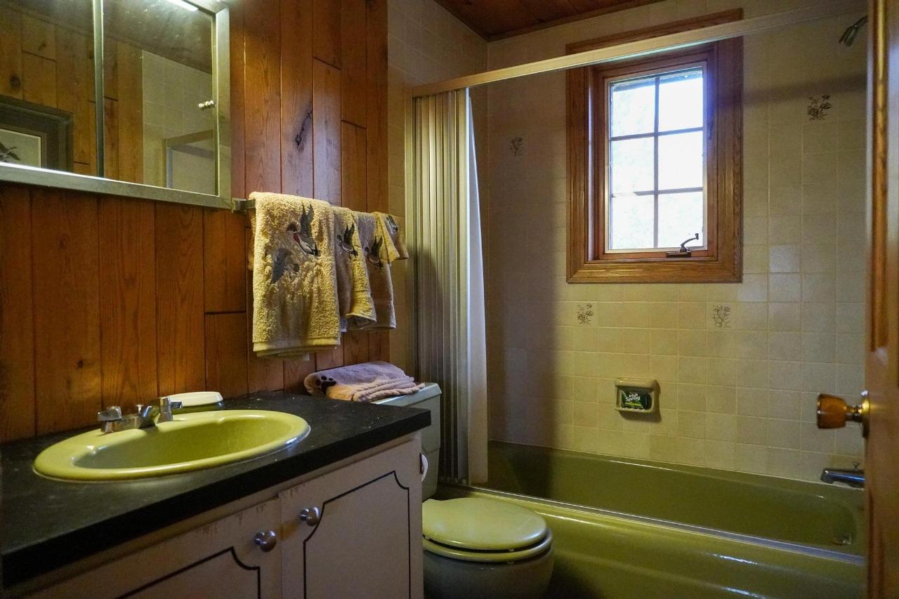 Undocumented Lake Property 9115 Cardinal Ln Photo 21