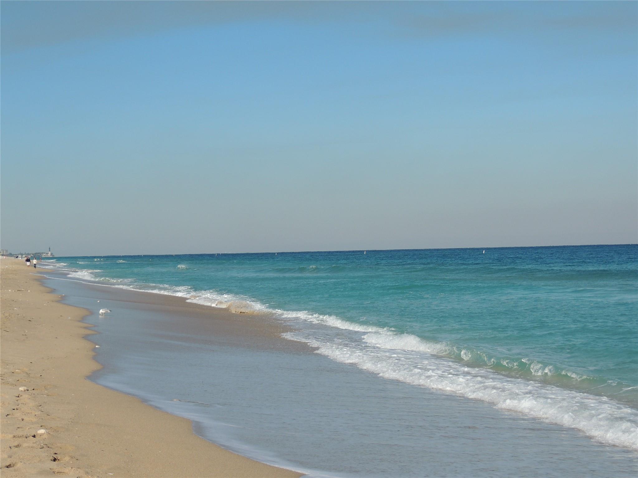 Sea Ranch Lakes Beach
